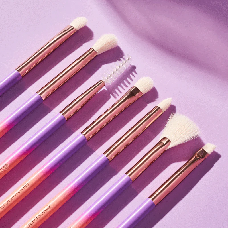 Essence Make Beauty Fun Eye Brush Set - Image 2