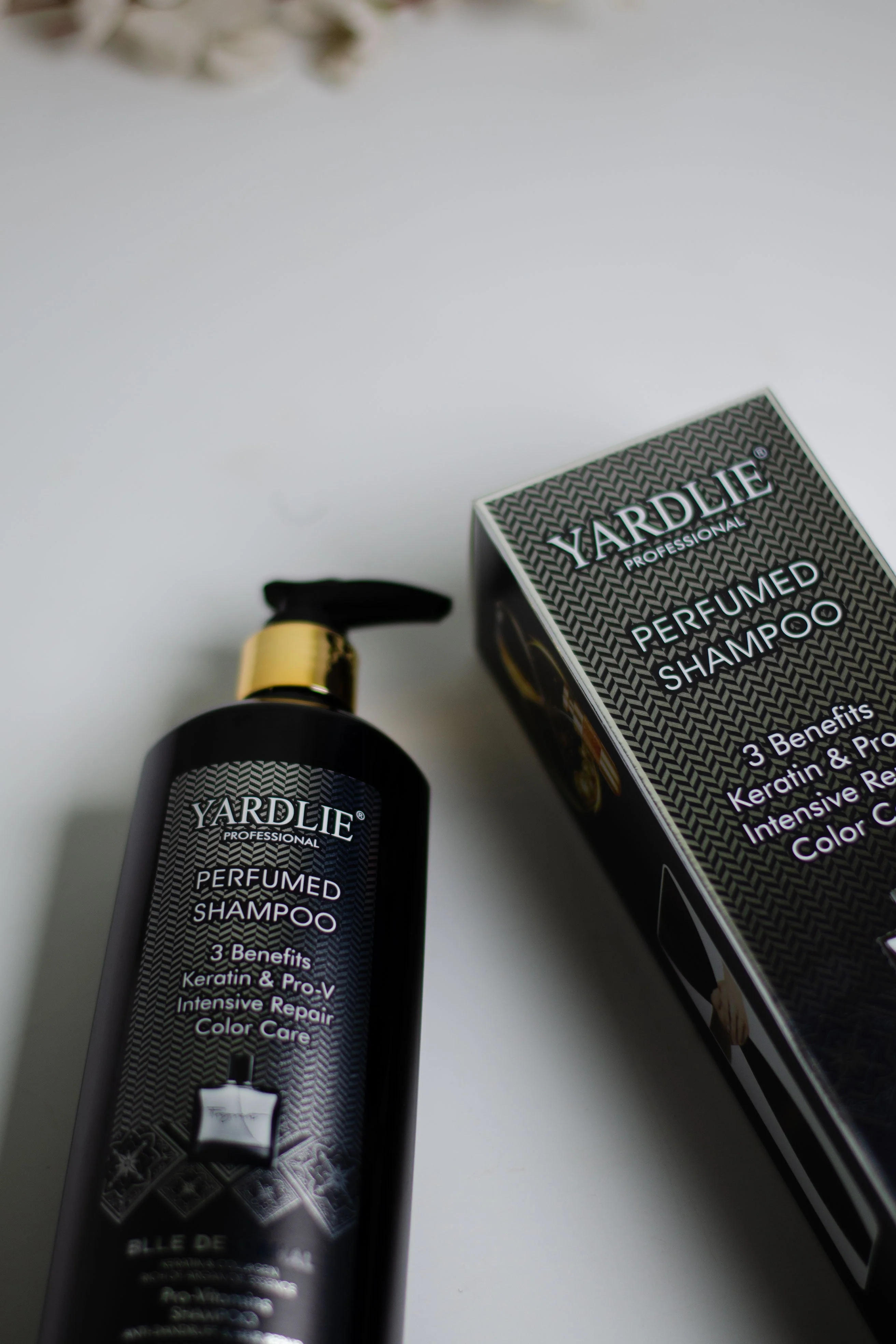 Luxury Perfumed Shampoo - Yardlie-500g. - Image 3